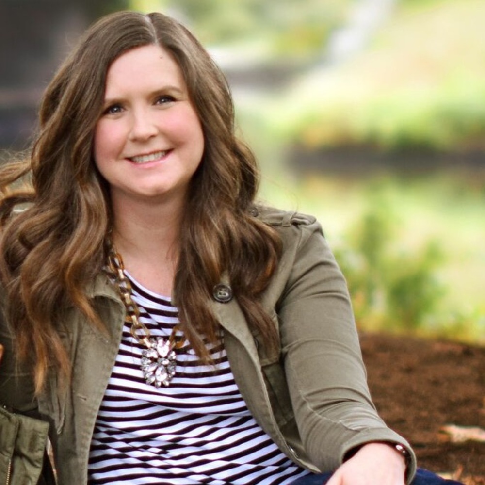 Meet your Posher, Yvette