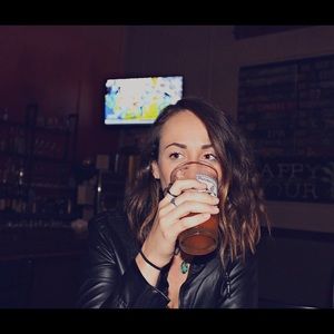 Meet your Posher, Alyssa