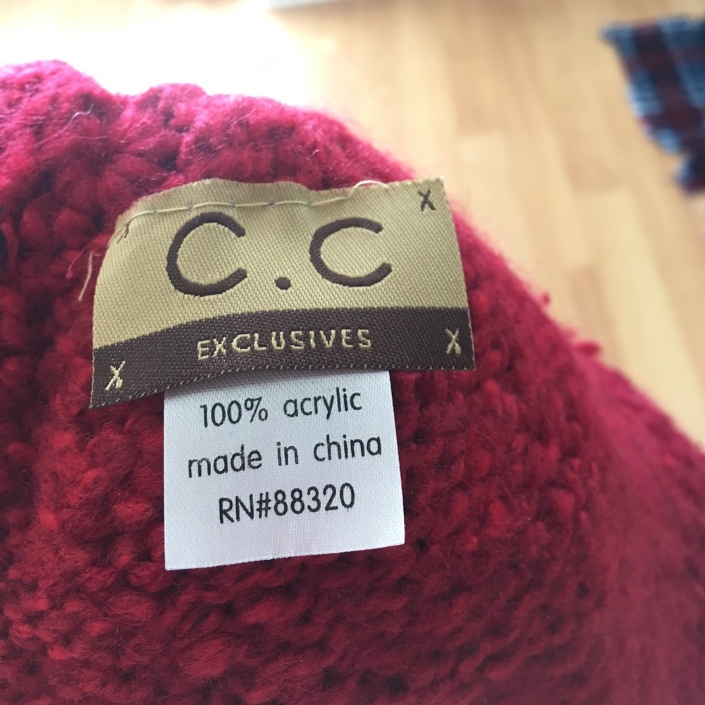 Knit hat - Picture 4 of 4