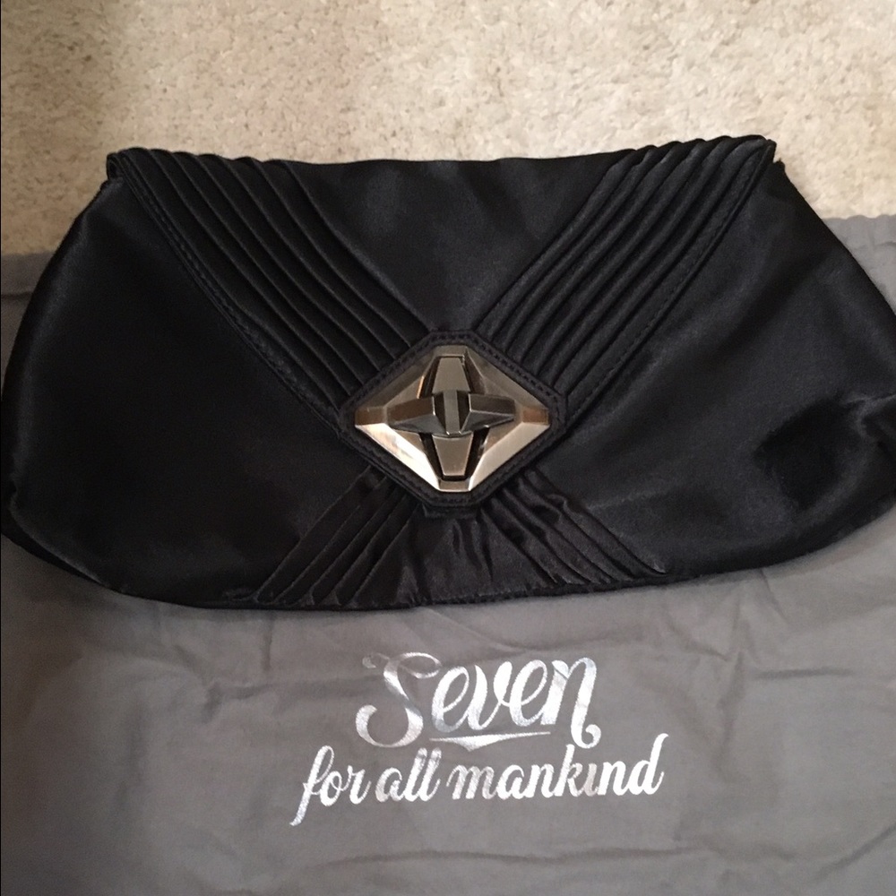 Seven clutch bag