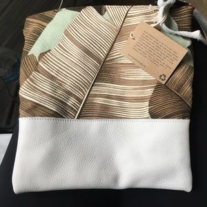 Brand new vaalbara clutch