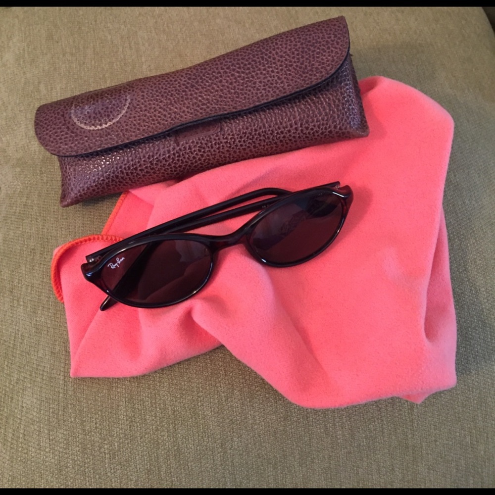 VINTAGE RAYBAN SUNGLASSES-SIDESTREET