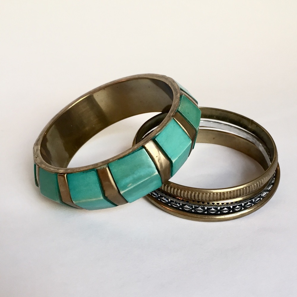 70s Turquoise Chunky Bangle