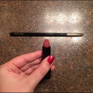 Lancôme Eyeliner and Matte Lucky Kiss Lipstick