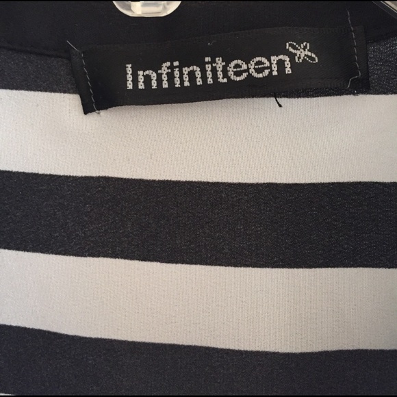 Button down top - Picture 4 of 4