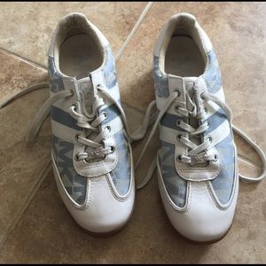 Michael Kors tennis shoes Off white. Worn once