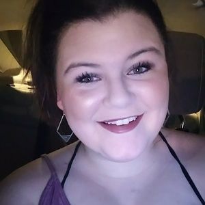 Meet your Posher, Kaitlynn