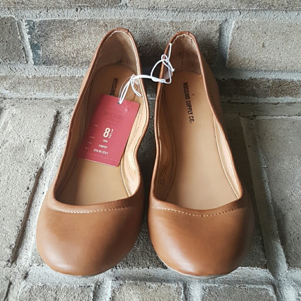 Target Mossimo Cognac Ona Flats 8.5 NWT