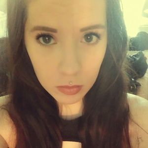 Meet your Posher, Michaela