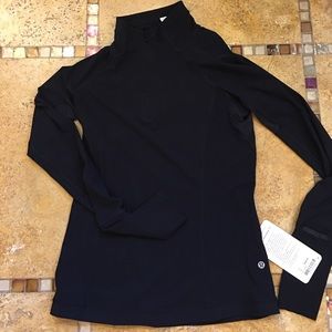 Lululemon Sunaway Runaway 1/2 zip top