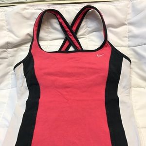 Nike tank