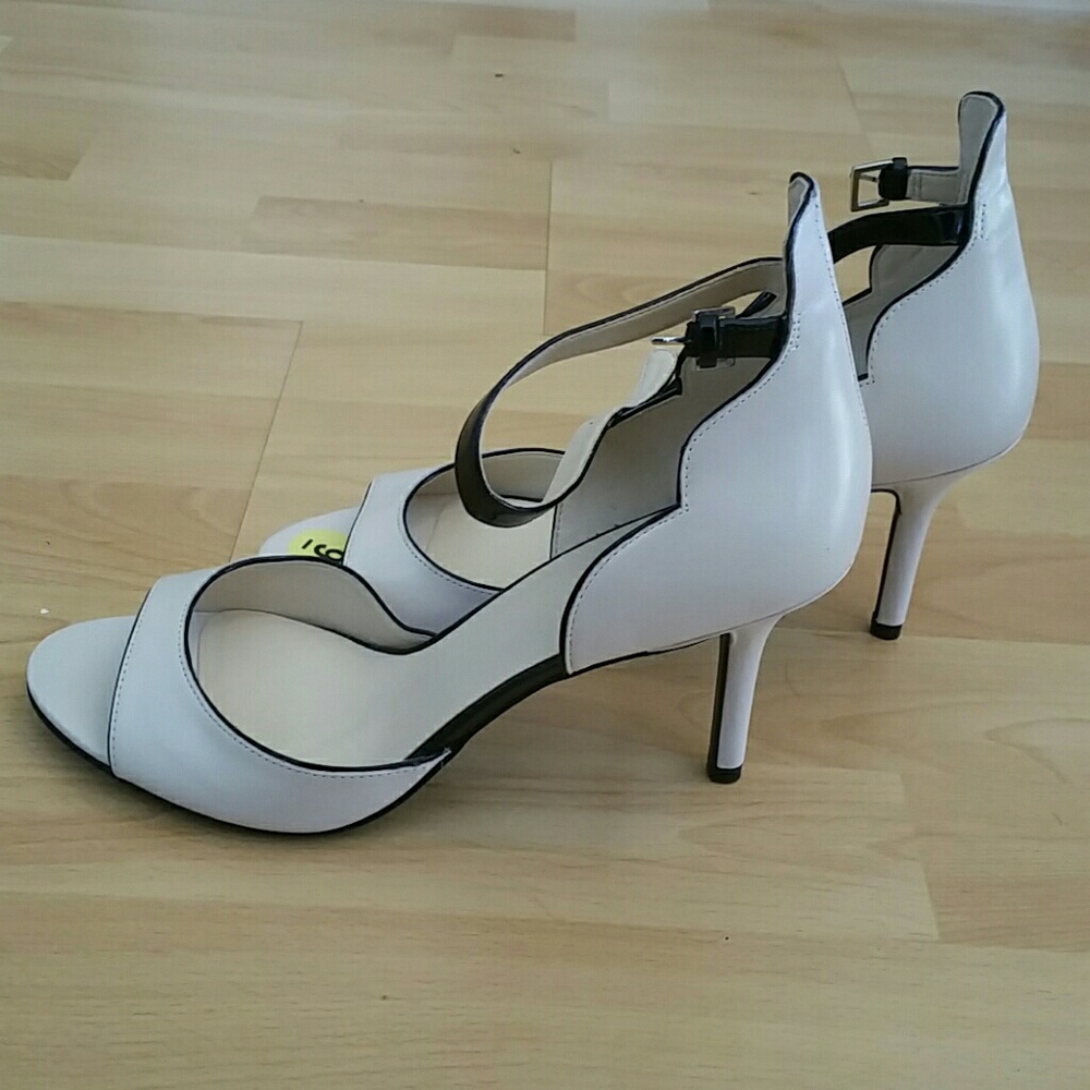 Nine West strappy sandals