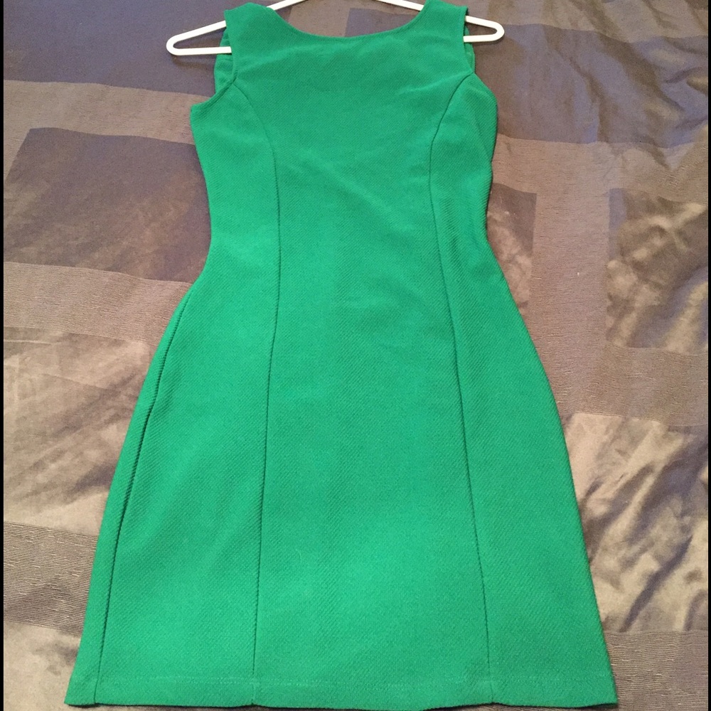 Bow back pique dress