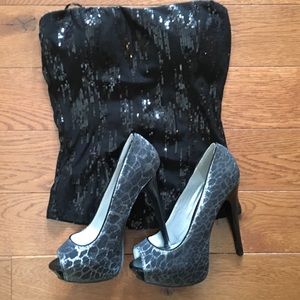 Strapless Sequin Black Top with back cut out👀