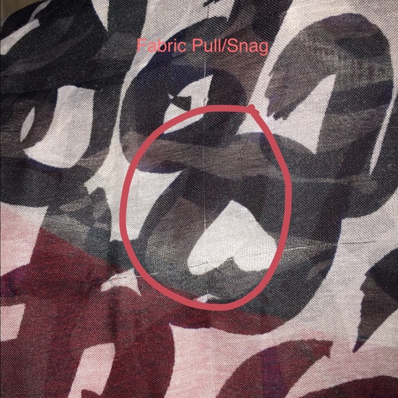 H&M Abstract Motif Infinity Scarf - Picture 4 of 4