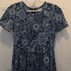 LulaRoe Amelia 👗 size Medium