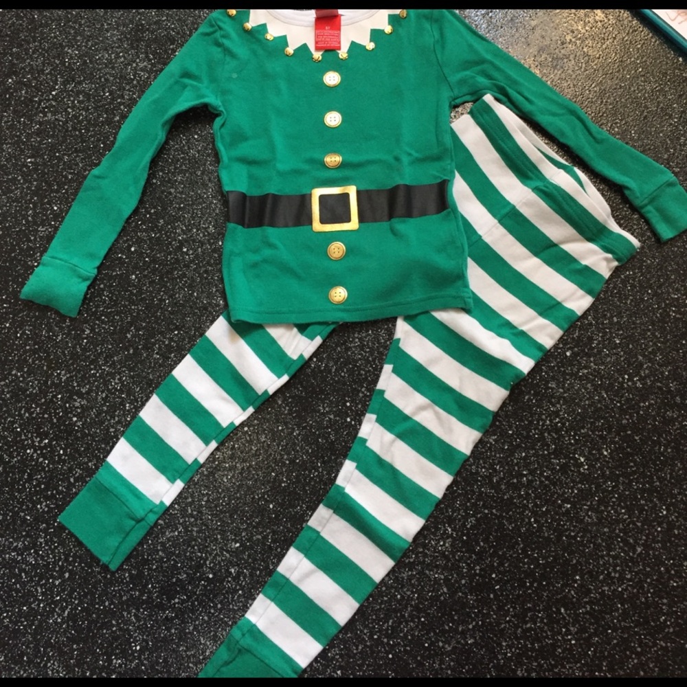 🌲5T Elf Pajama set🎅🏼