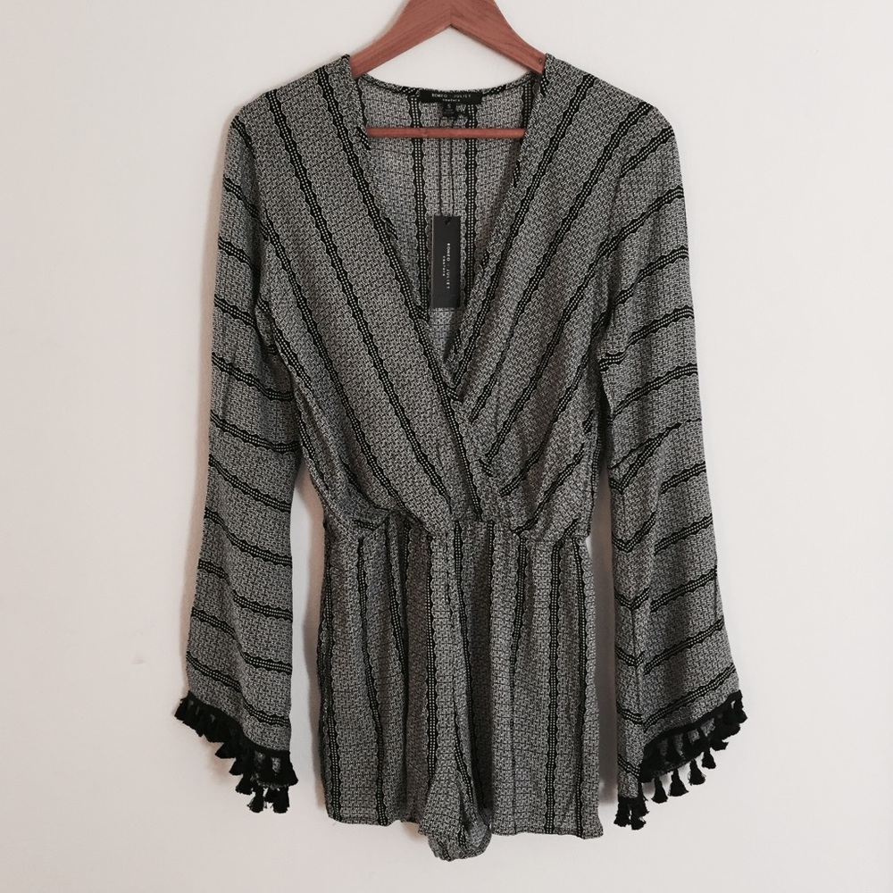 Gorgeous B&W Romeo + Juliet Couture Romper