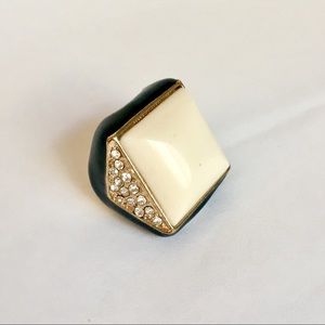 Art Deco Black and White Enamel Cocktail Ring