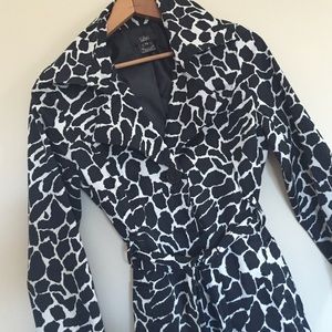 Luii spring trench coat