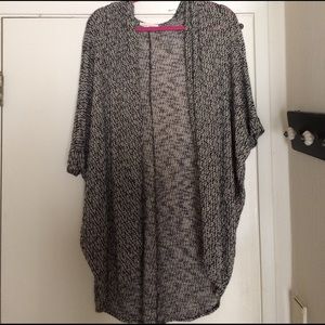 MOVING SALE! Black/cream cardigan