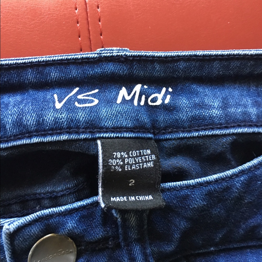 LAST CHANCE ! Victoria secret skinny jeans! Size 2