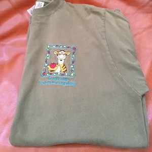 Adorable Vintage Tigger T