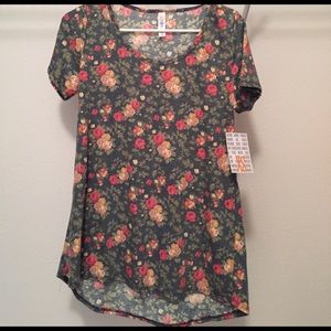 Lularoe XS classic floral shirt