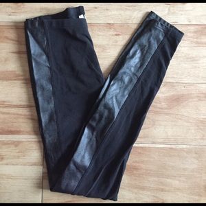 Frenchi Black Spandex and Faux Leather Legging