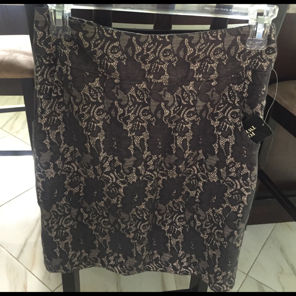 Grey lace knee length skirt