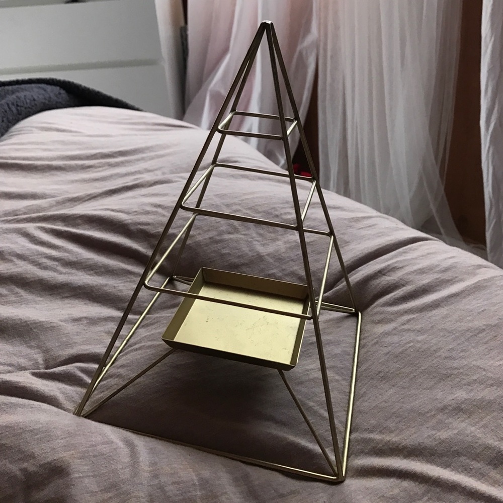 Umbra Jewelry Pyramid UO