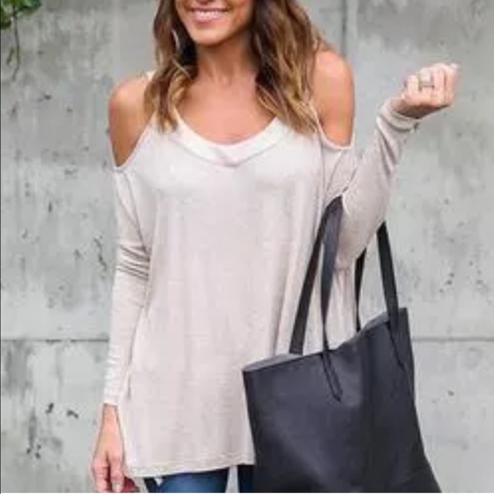 DARK GRAY OPEN SHOULDER LONG SLEEVE!🔥✔️ - Picture 2 of 5