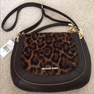 NEW Michael Kors Stanthorpe Leopard Calf Crossbody