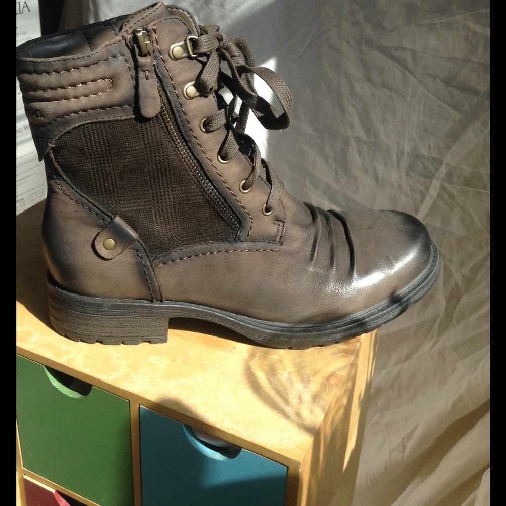 Meet your Posher, True Lovely One