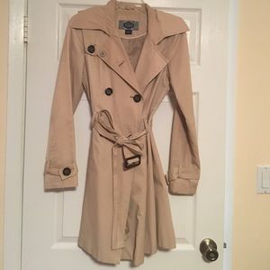 Green Envy Trenchcoat