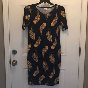 LulaRoe Julia 👗