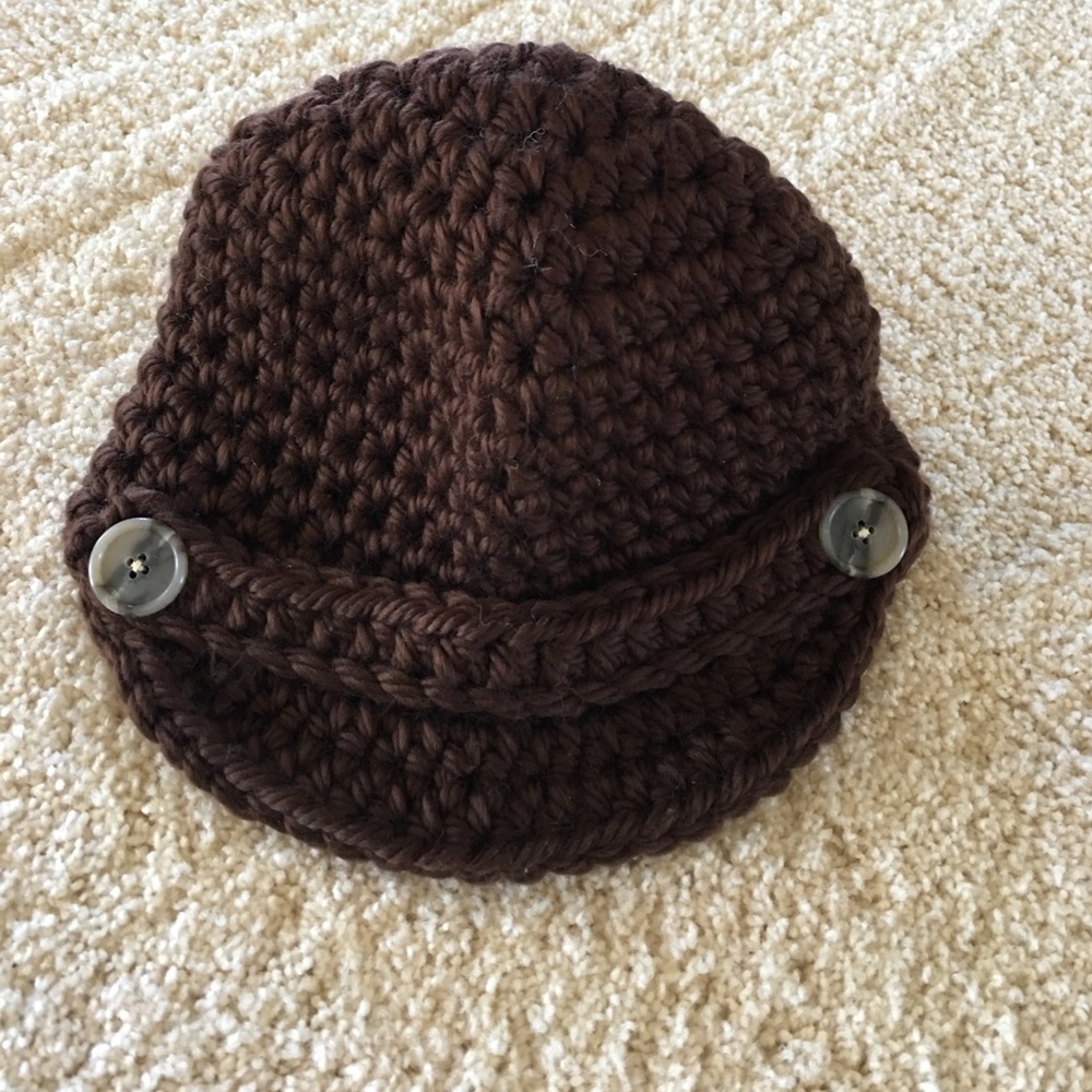 Very cute beanie. Hand made. - Picture 2 of 3