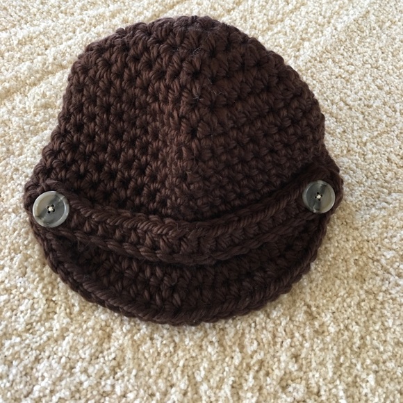 Very cute beanie. Hand made. - Picture 2 of 3