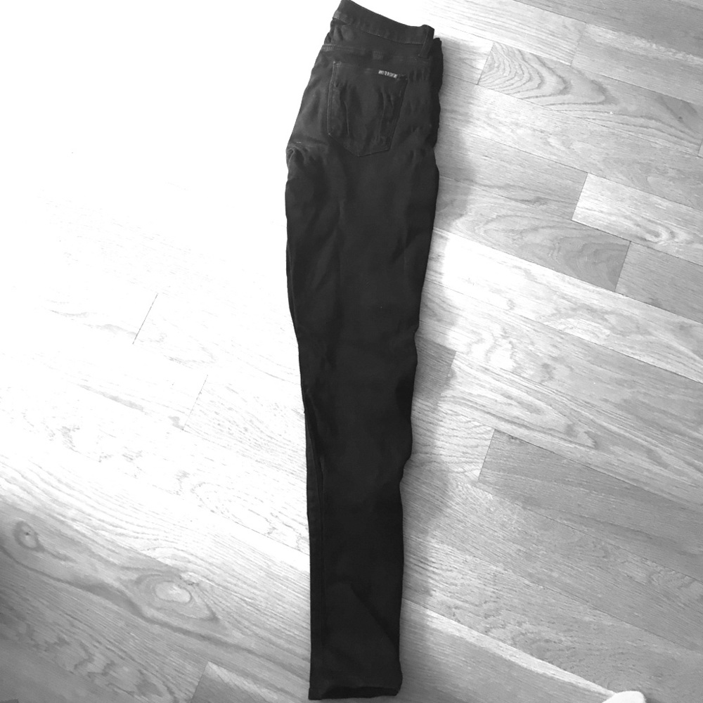 Hudson black skinny jeans- nico