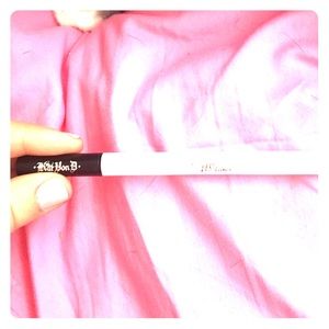 Kat Von D ink liner in white