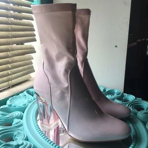 Dollskill Saturn Boots Size 7.5 Brand New