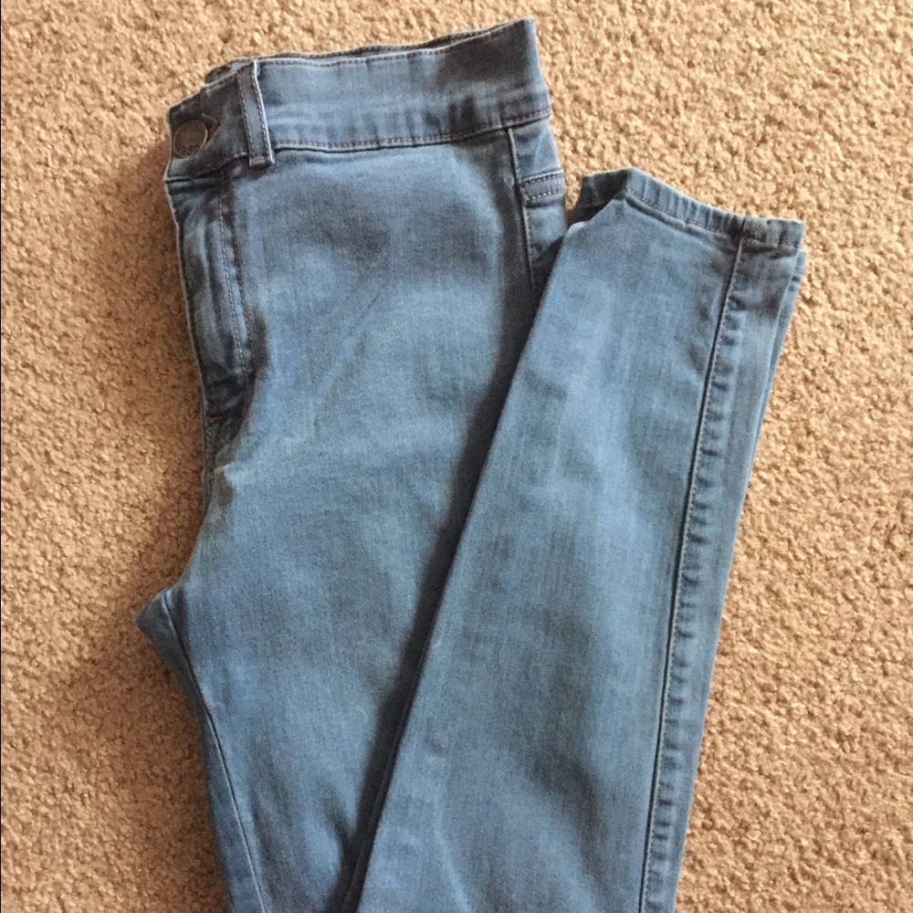 ❌SOLD❌ GAP 1969 High Rise Legging Jean