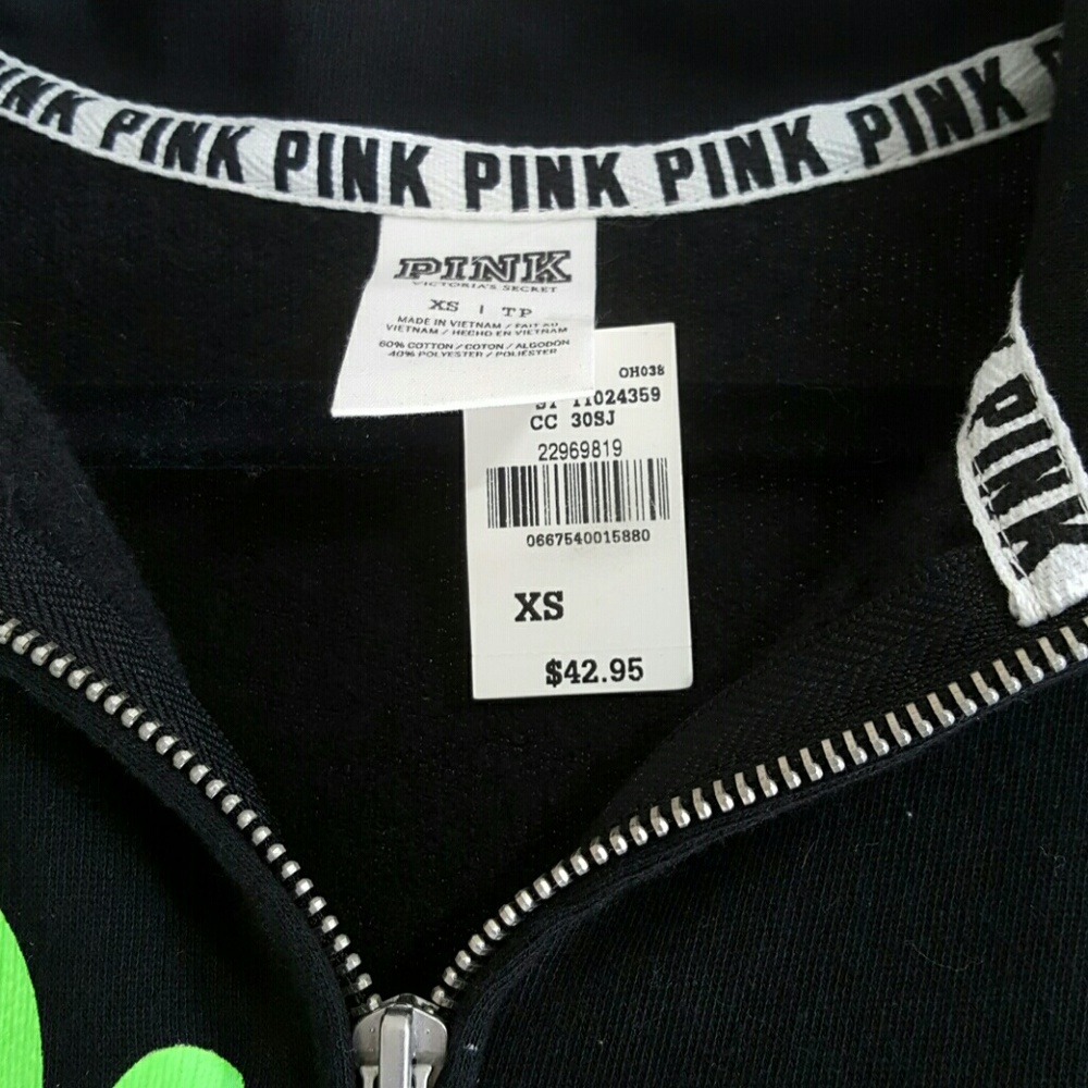 VS Sweatshirt - Picture 2 of 2