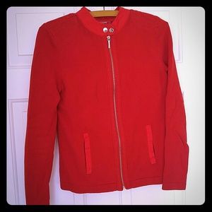 Beautiful candy apple red Chaps knit top