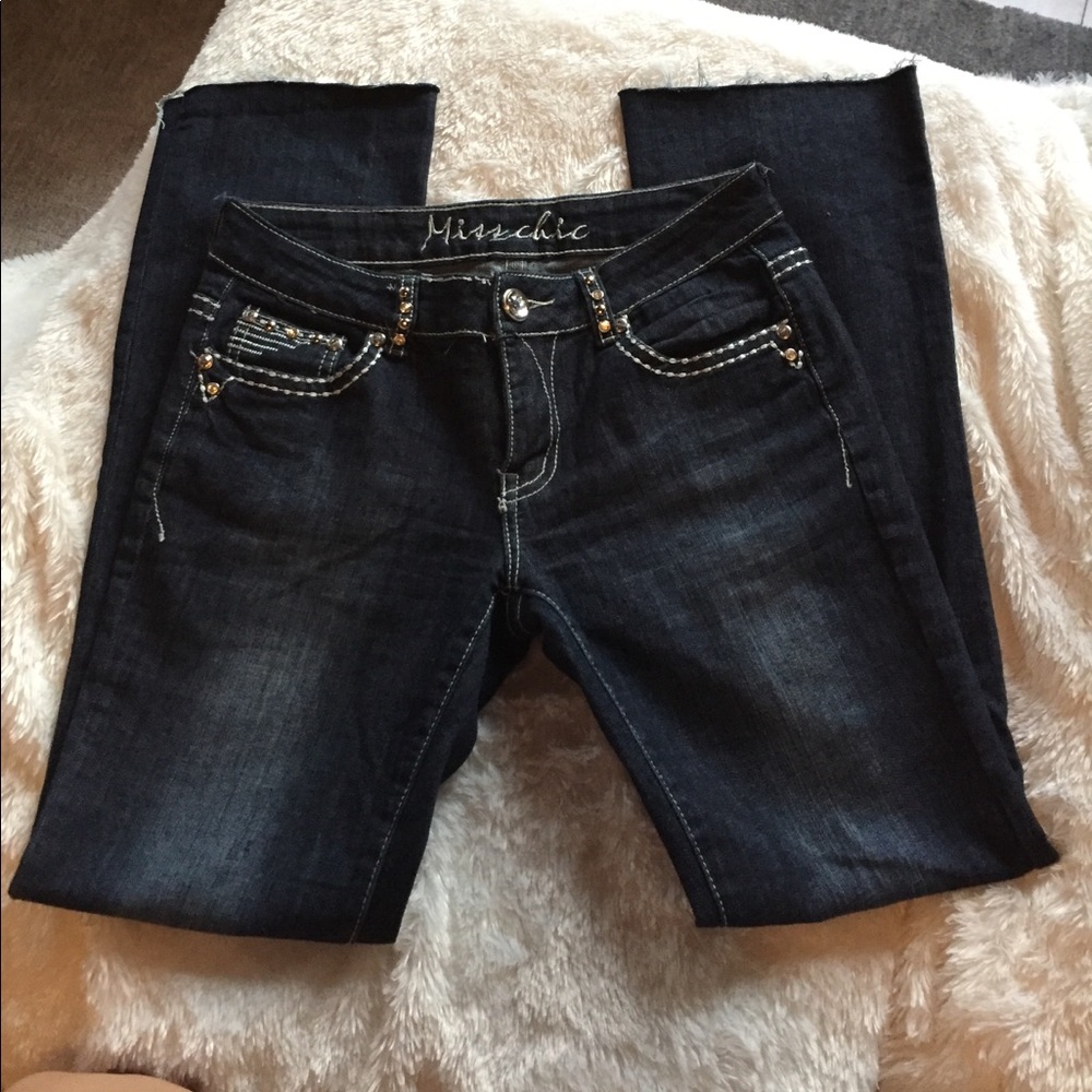 MC Jeans with gem detailing. Size 7 short