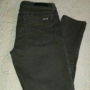 Seven7 Size 12 Black Skinny Jean