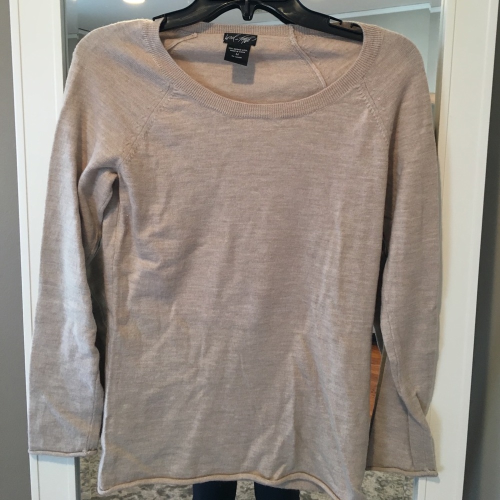 Lord & Taylor wool sweater