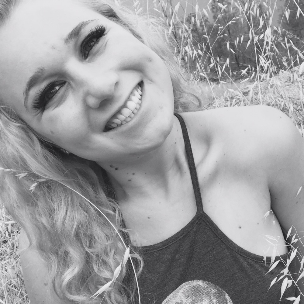 Meet your Posher, Courtney