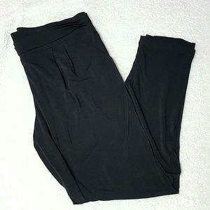 Black dress pants