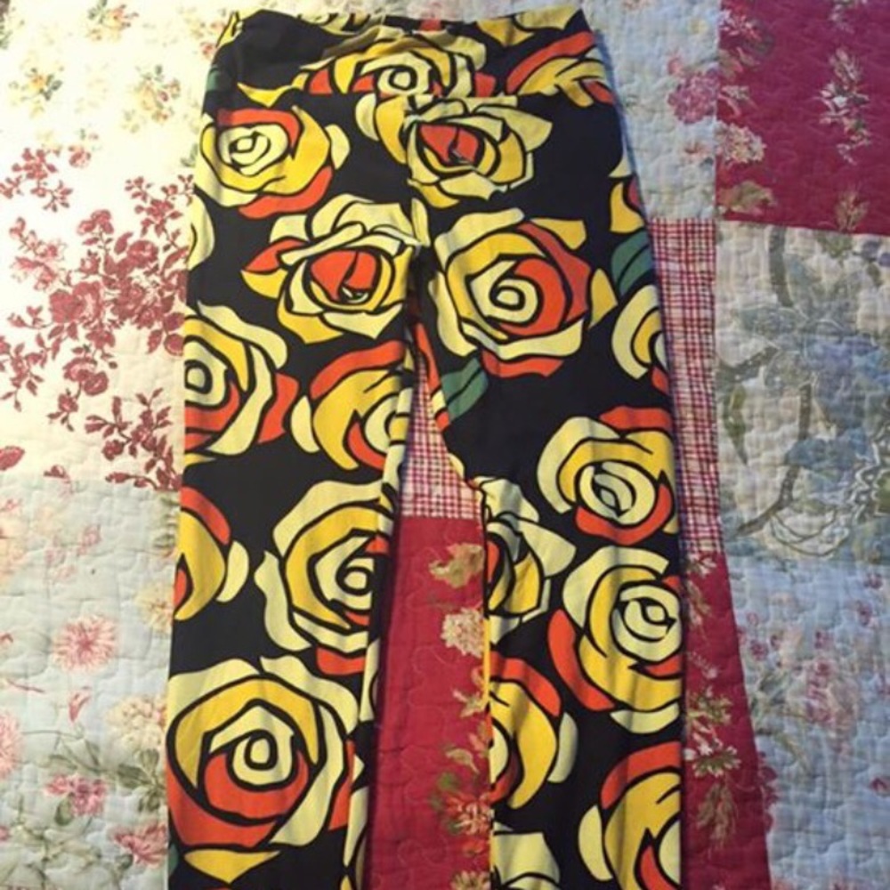 Lularoe OS Disney roses new never worn